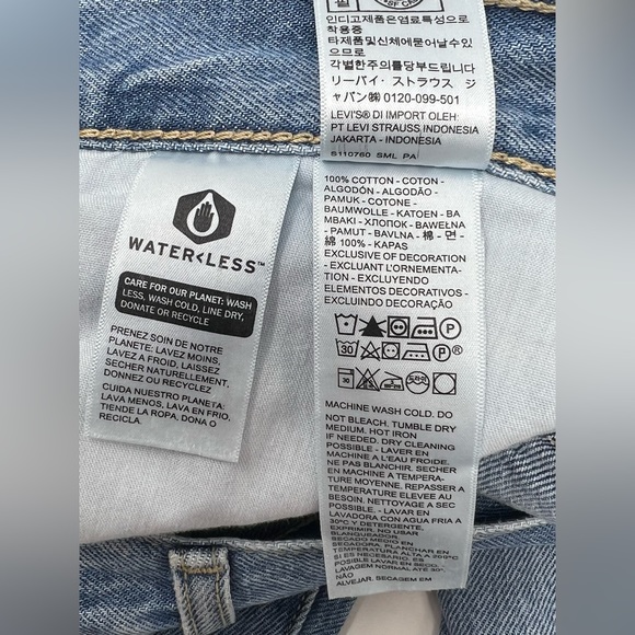 Size 31 Women’s Levi’s Jeans #1847 - Picture 7 of 13